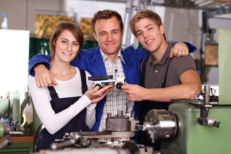 Tätigkeit vom Werkzeugschlosser